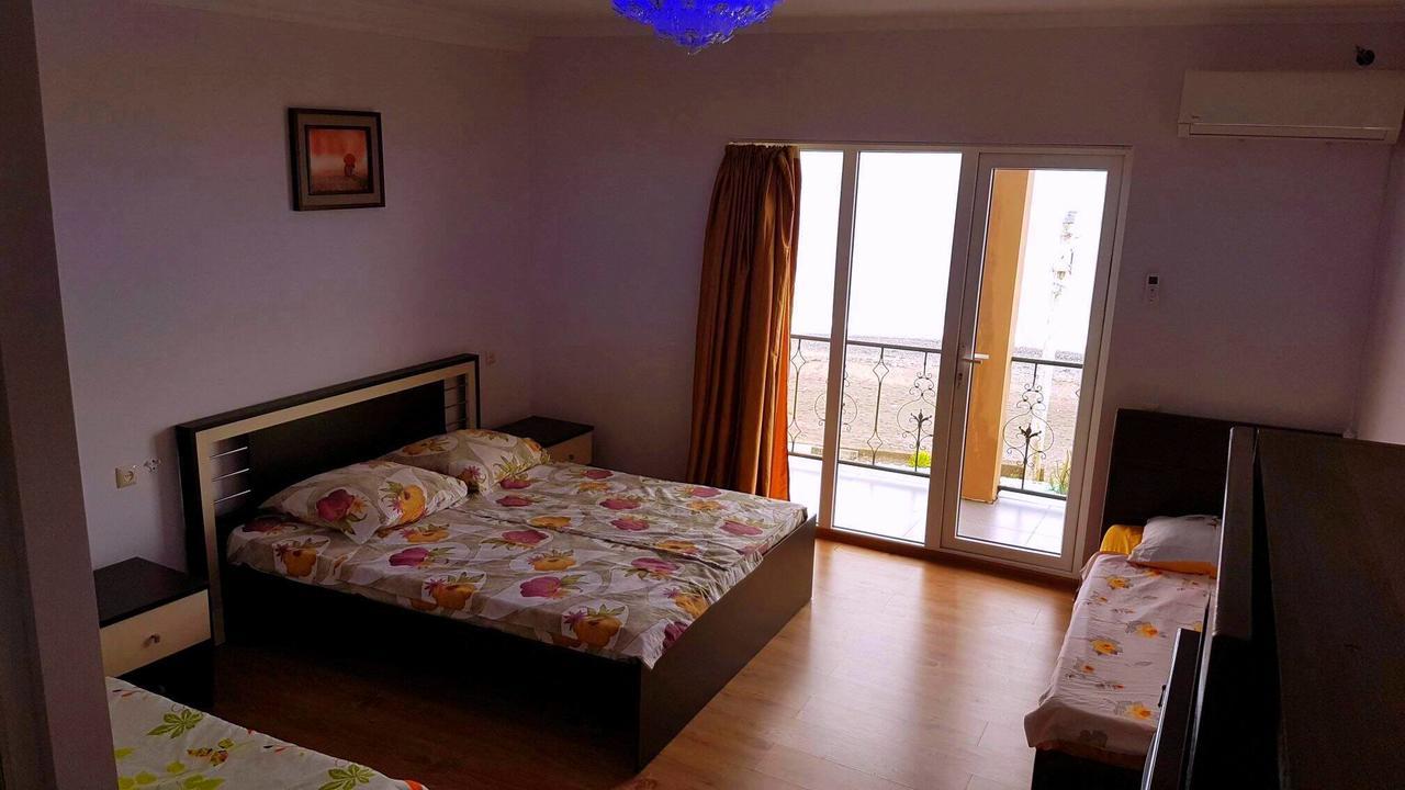 Kobuleti Lalima House Hotell Eksteriør bilde